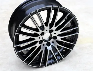 1x 18 Zoll Mercedes Felge 7.5Jx18 ET40 A2064014900 C-Klasse W206 S206 BiColor - Bild 3