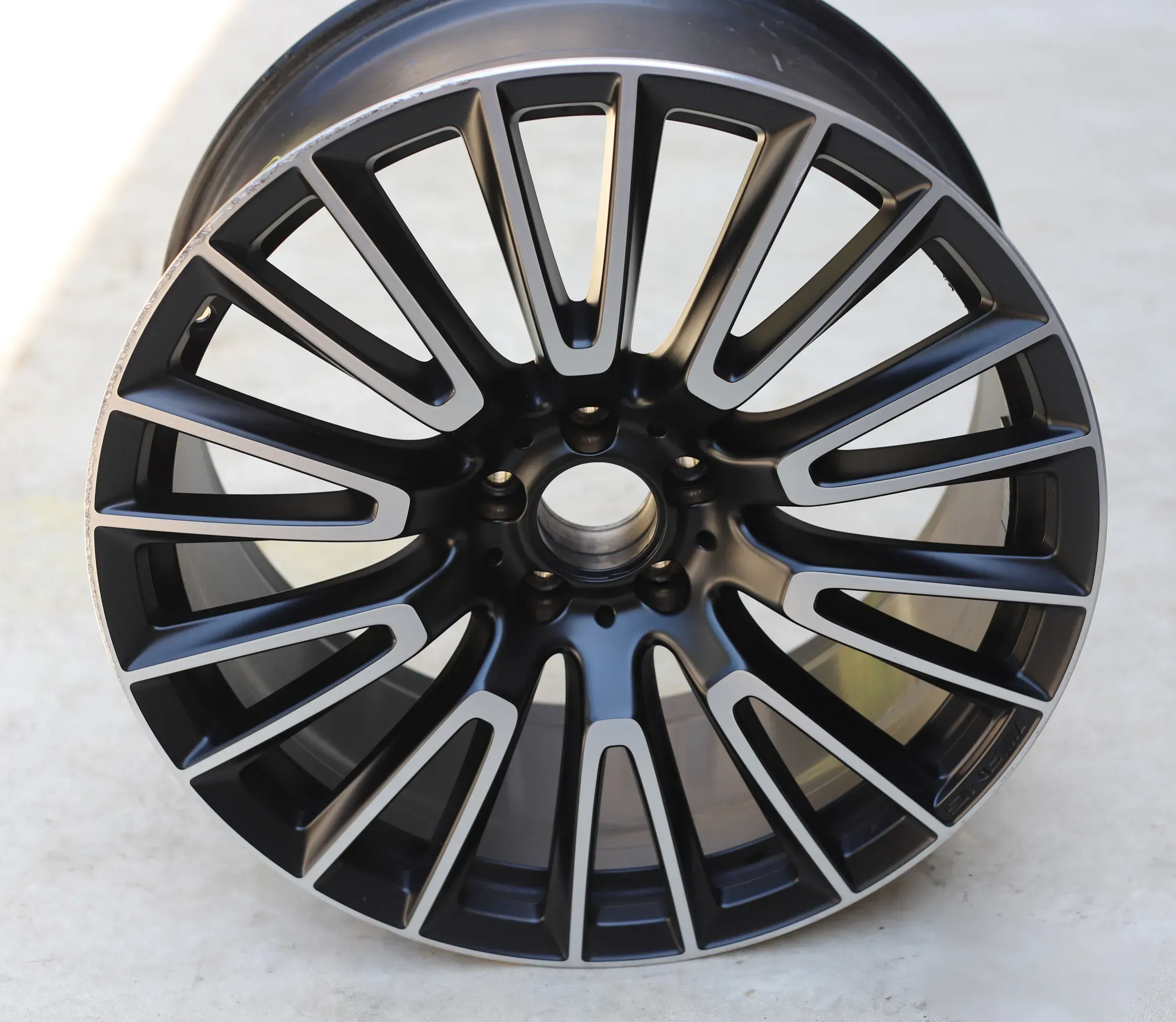 1x20 Zoll Felge Mercedes AMG E53 E-Klasse W214 T-Modell S214 9Jx20 ET25,2 A2144011500 - Bild 1