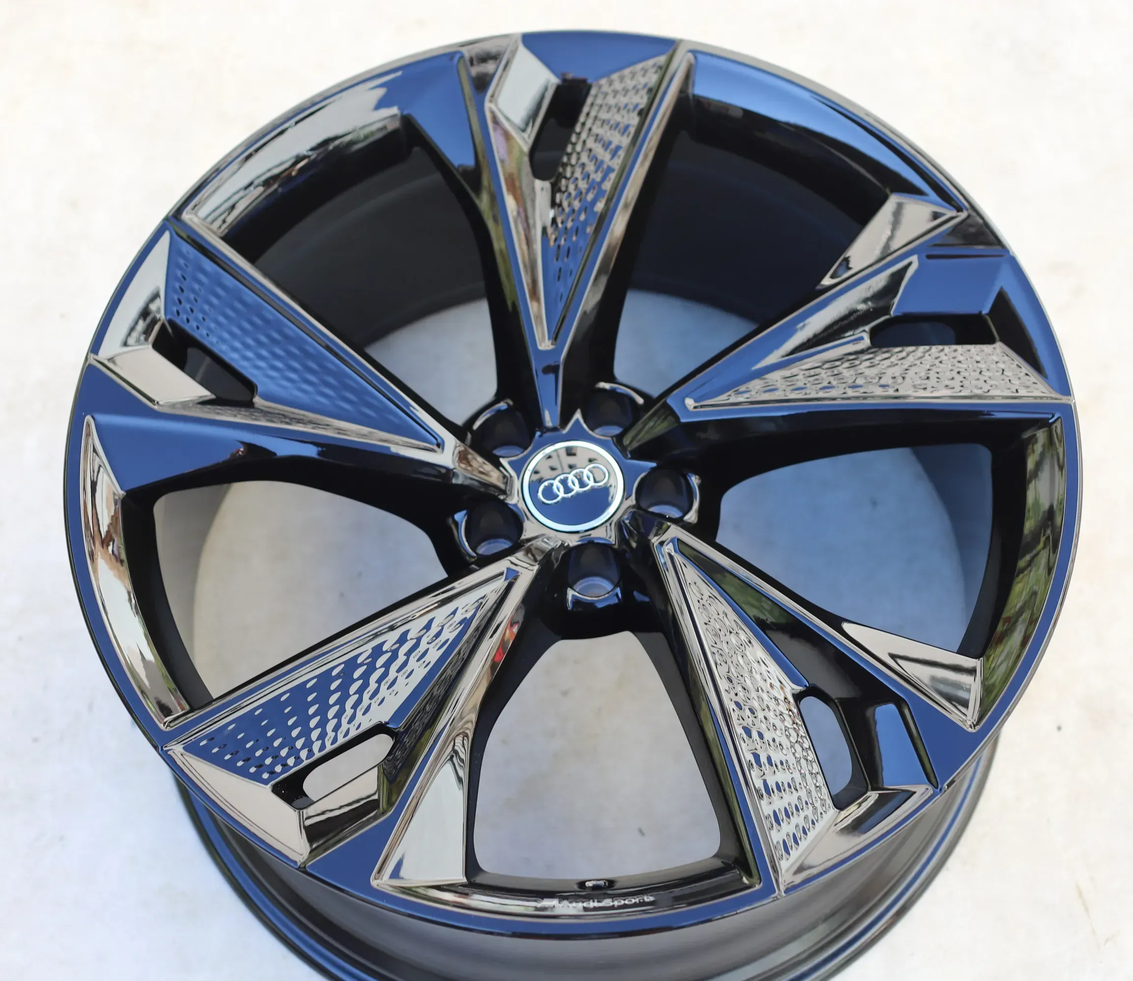 1x 22 Zoll Audi Felge Audi RS7 RS6 (C8) 4K0601025DD+DF+DB 10,5x22 ET19 Audi Sport - Bild 1