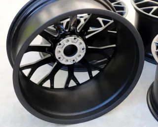 21 Zoll Original Mercedes AMG SL R232 43 53 55 63 A2324012700 A2324012800 9,5Jx21 ET56 + 11Jx21 ET67 Schwarz-Matt - Bild 11