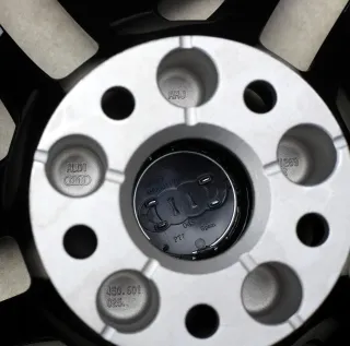 20 Zoll OEM R8 4S 10-Speichen-Y-Design 4S0601025AF/AE Schiederad 4S9 4SR 5,2 FSI - Bild 15