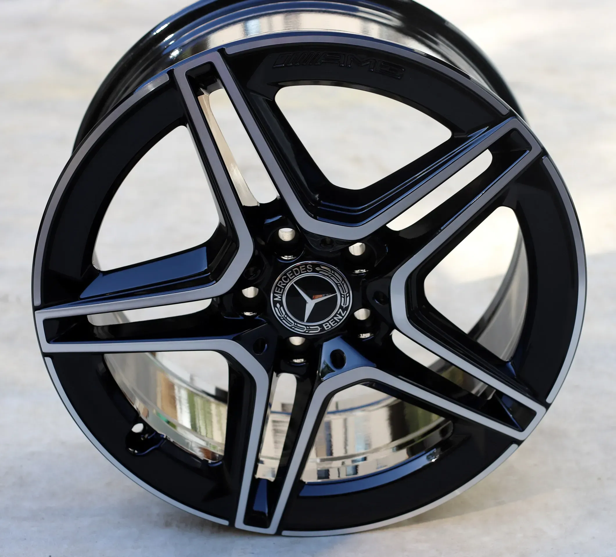 18 Zoll AMG Alu-Felge E-Klasse W213 S213 C238 A238 A2134016300 8Jx18 ET43 VA - Bild 1