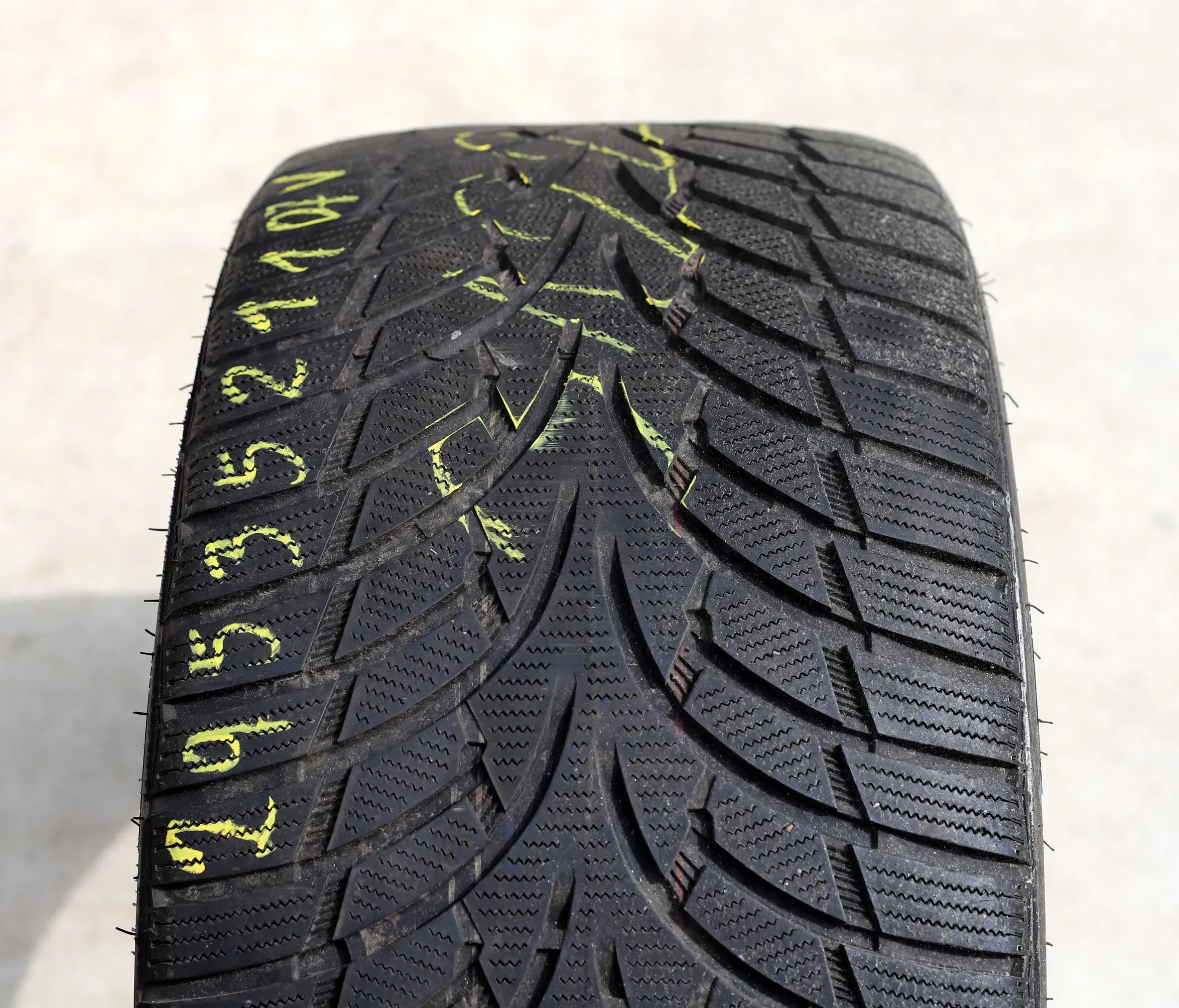 1xWinterreifen 295/35 R21 107V NANKANG WINTER ACTIVA SV-3 SUV XL BSW M+S DOT22 - Bild 1