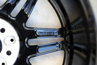 1x19 Zoll W447 AMG Mercedes Benz Felge 8x19 ET52 A4474015100 Schwarz BiColor - Bild 10
