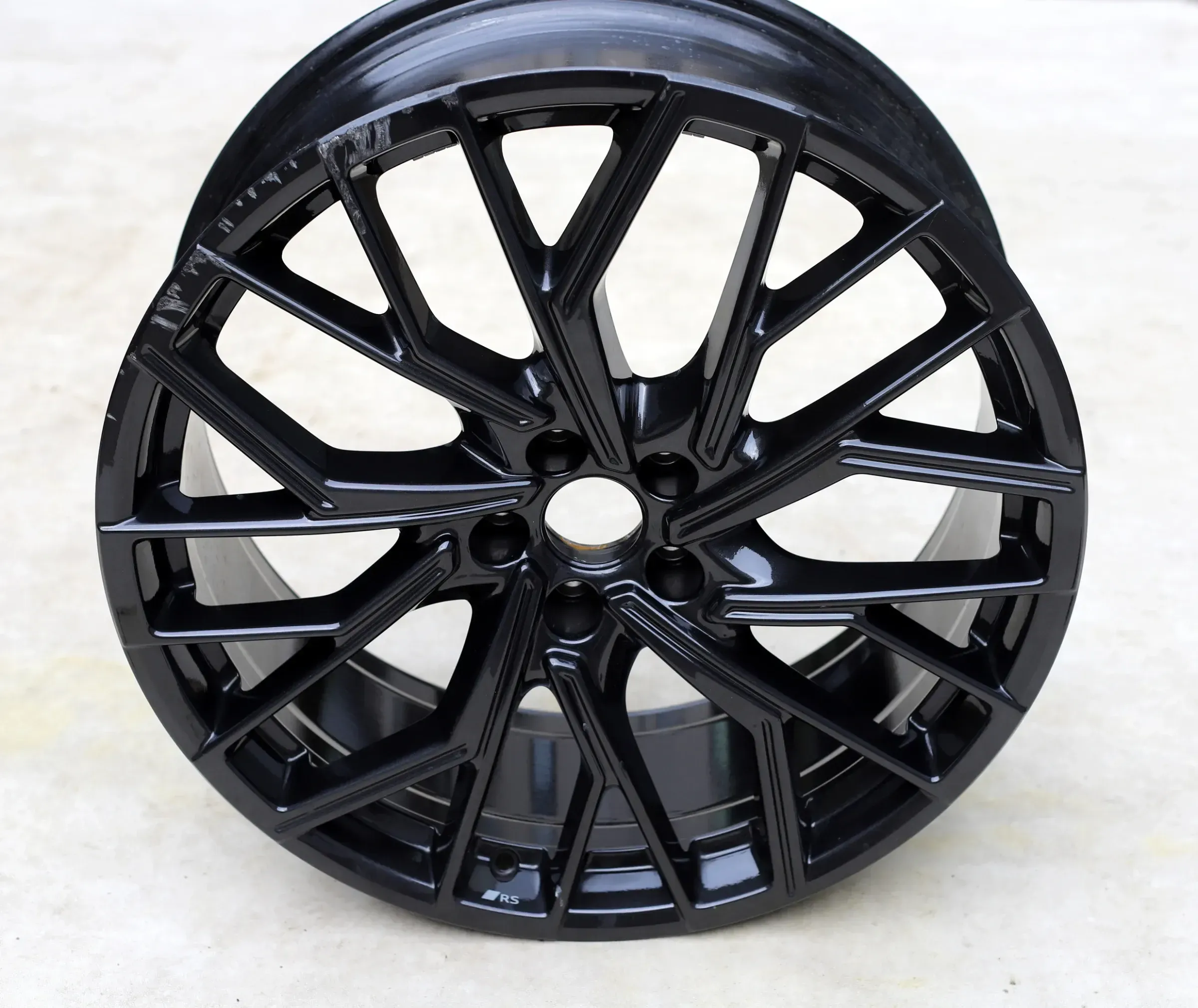 1x 21 Zoll Audi A6 S6 4P RS-Alufelge 8,5J 4P0601025AT FN5 30 TFSI mHEV quattro - Bild 1